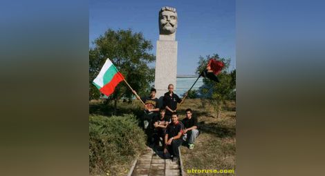 "Чиста памет" освежава значими паметници в Русе